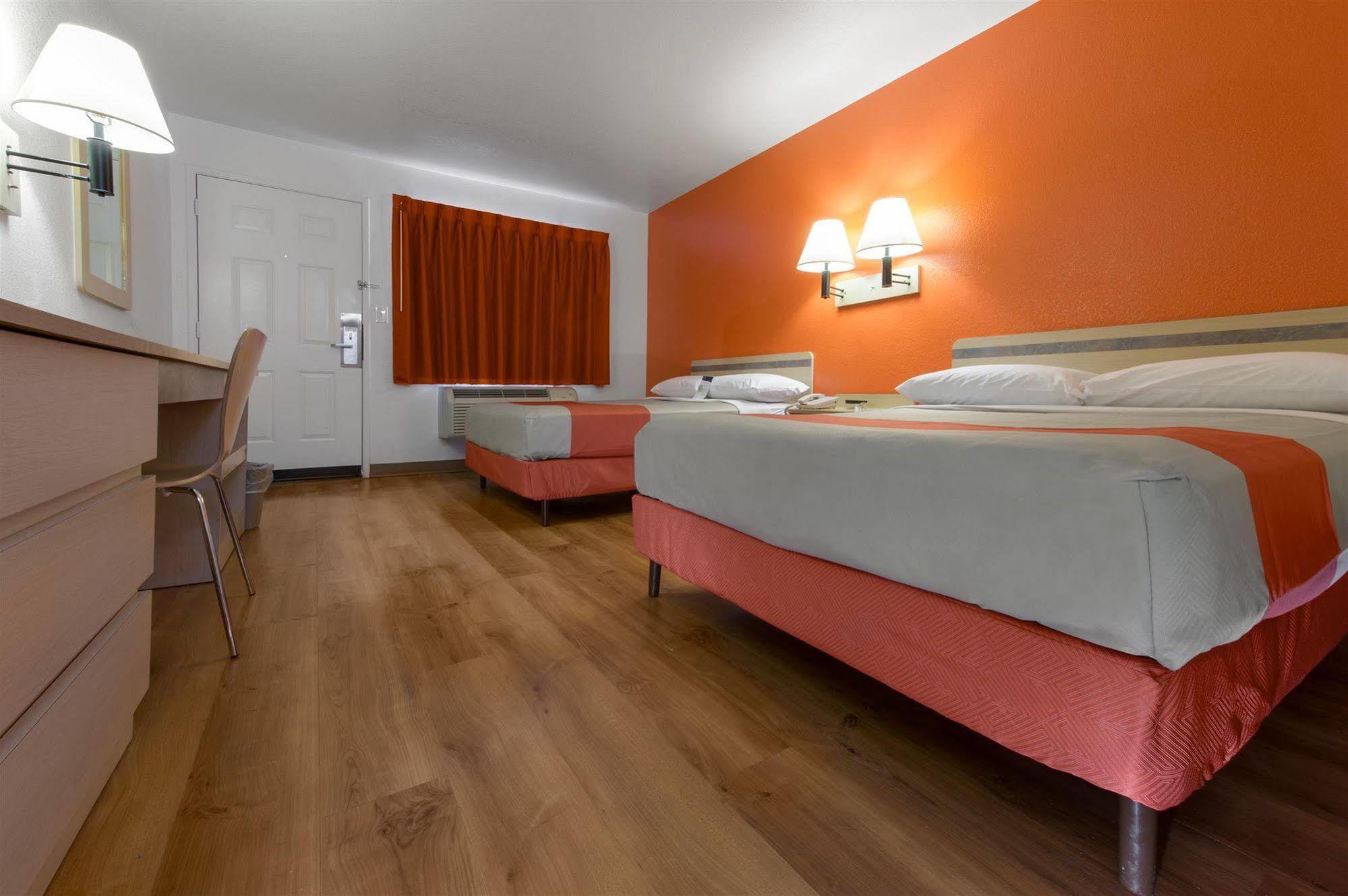 Motel 6-Branford, Ct - New Haven المظهر الخارجي الصورة