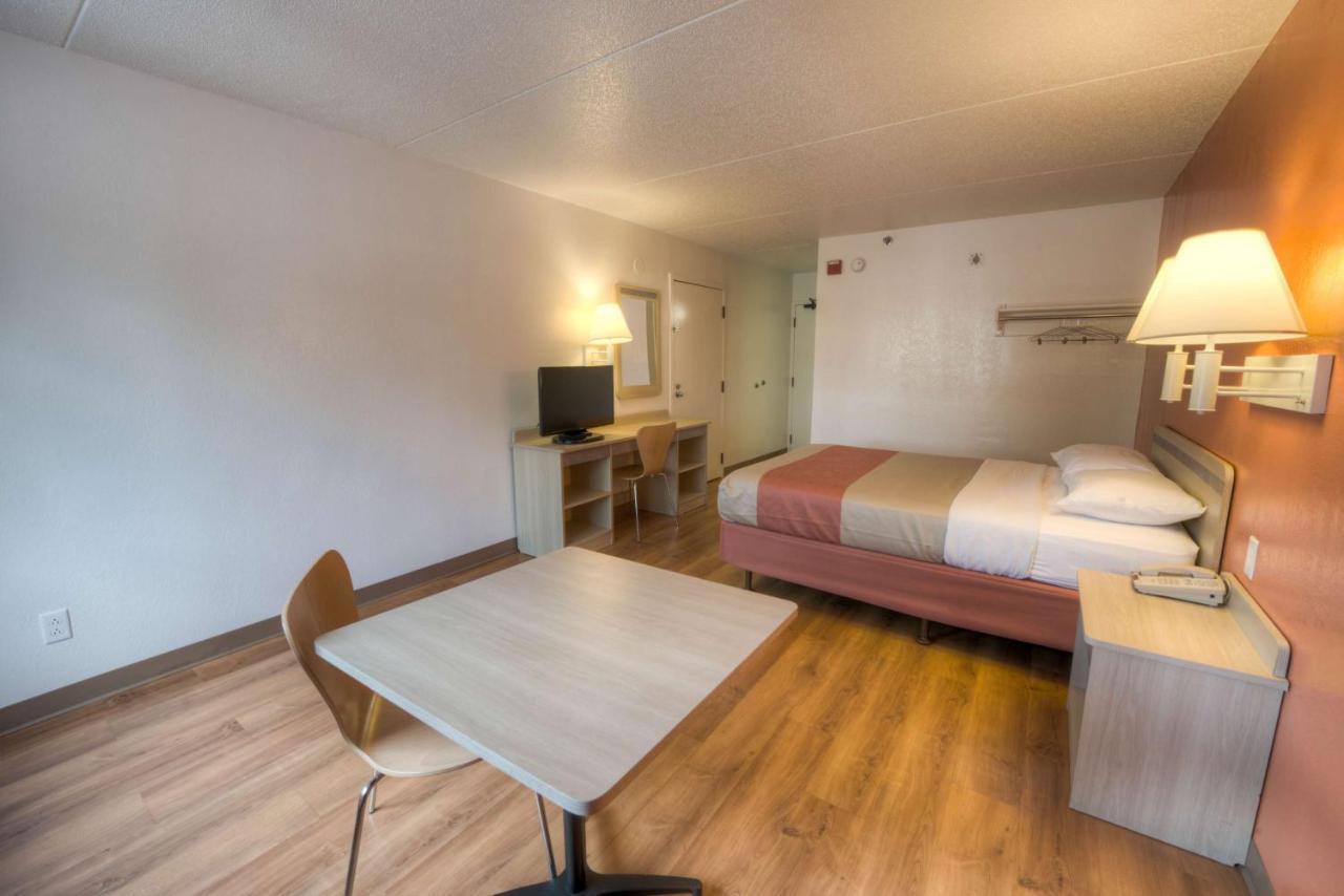 Motel 6-Branford, Ct - New Haven المظهر الخارجي الصورة