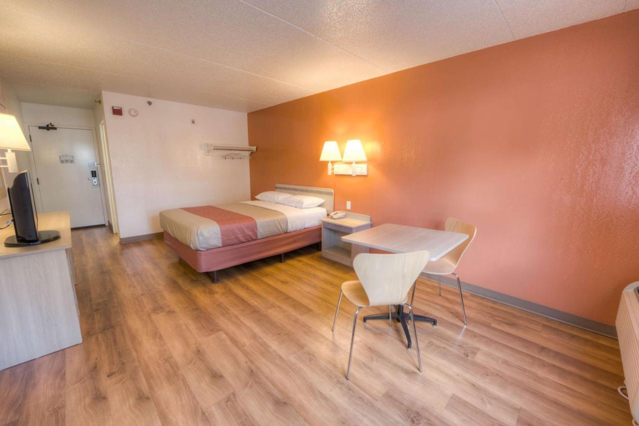 Motel 6-Branford, Ct - New Haven المظهر الخارجي الصورة